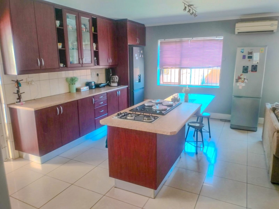 4 Bedroom Property for Sale in Crawford Western Cape